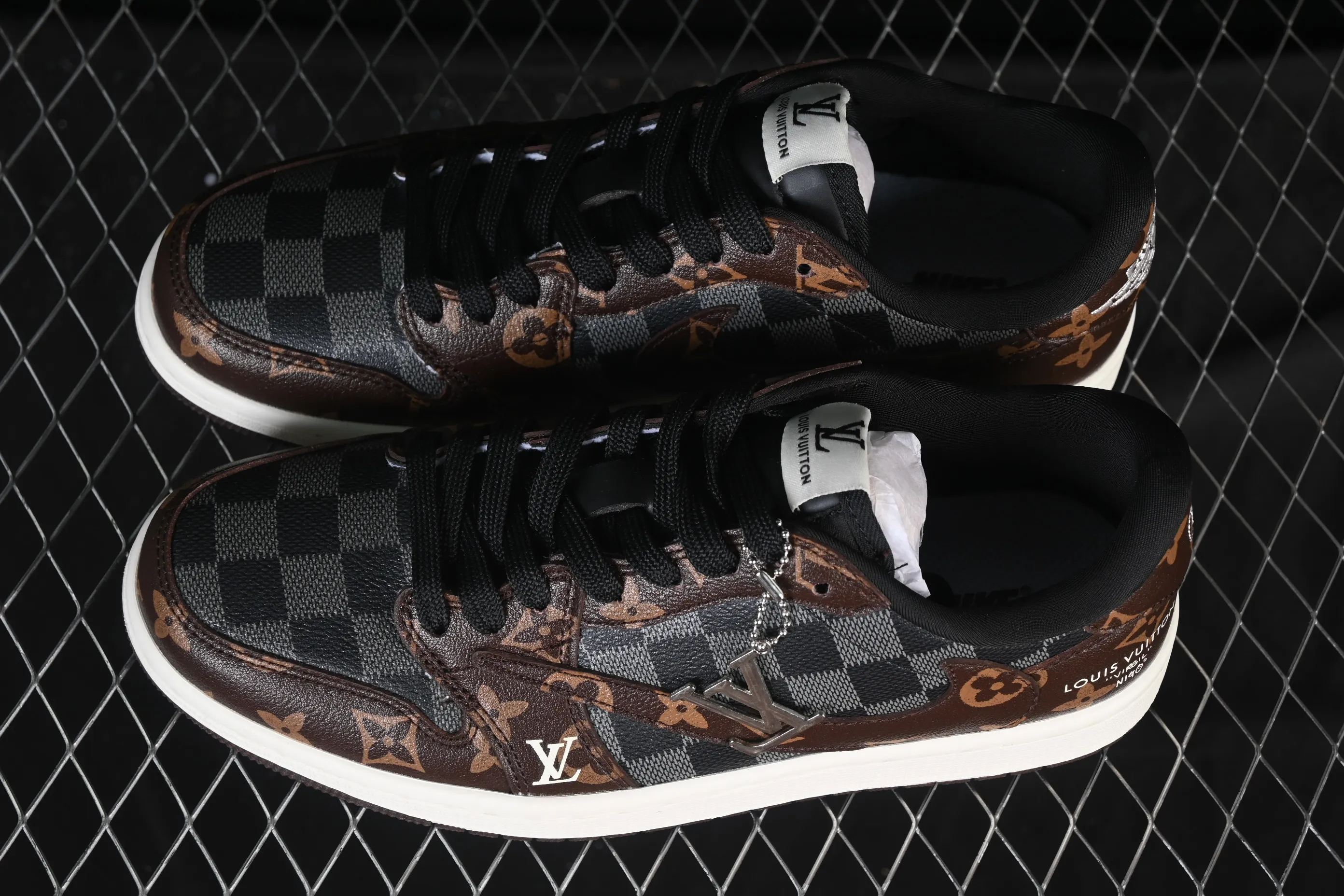 All categories Air Jordan Jordan series basketball shoes Air Jordan 1 Low High-end customized low-top sneakers Travis Scott x Fragment Design x Air Jordan 1 Low OG SP AJ1 Joe 1 LV joint brown and gray plaid low-top cultural and casual sneakers SC0601-051